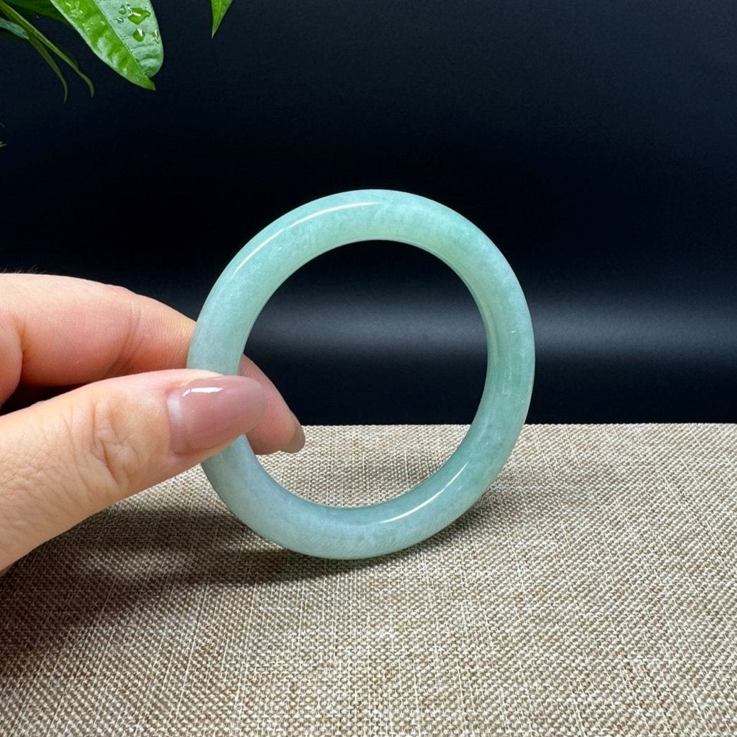 Genuine Burmese Green Jade Jadeite Bangle Bracelet ( 56mm )