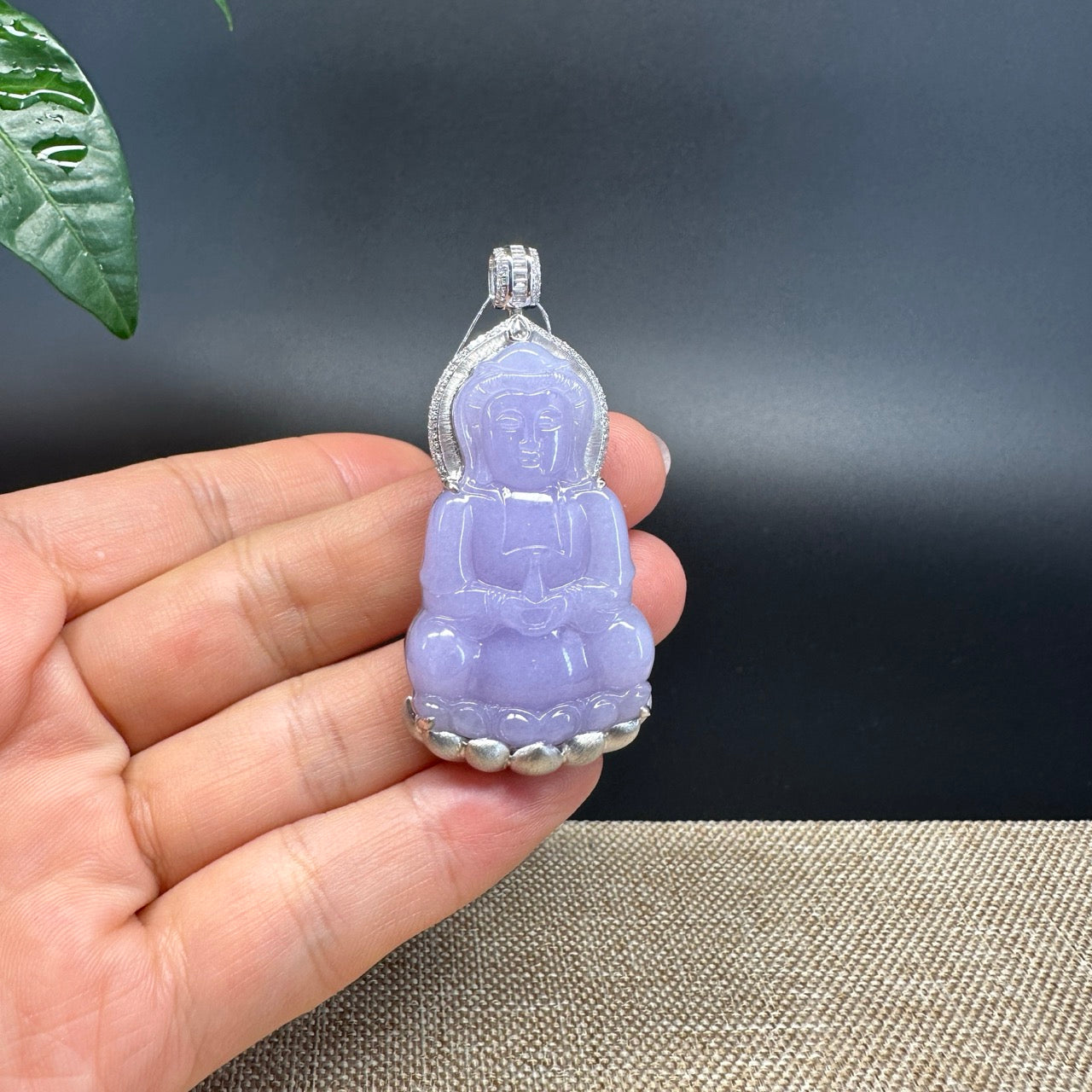 High-end 18K White Gold Burmese Lavender Jadeite Jade Guanyin Pendant with Diamond