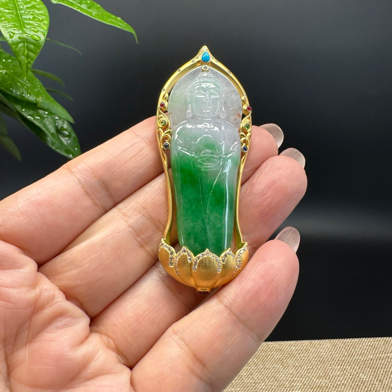 High-end 18K Yellow Gold  Burnese White Green Jadeite Jade Guanyin Pendant with Diamond