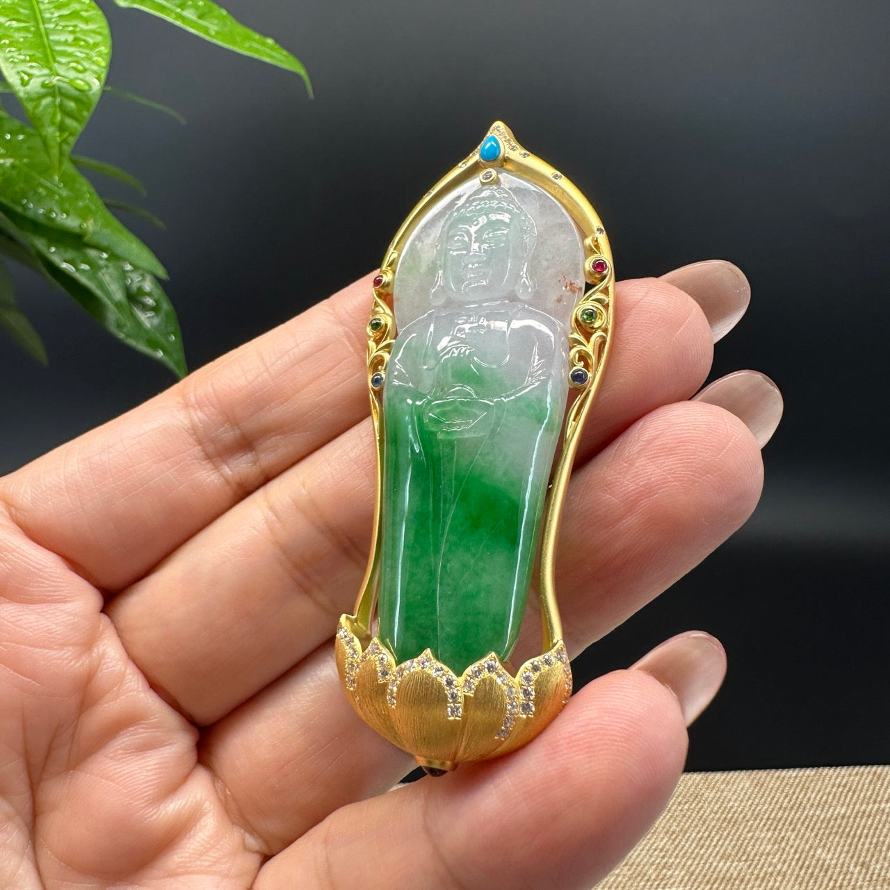 High-end 18K Yellow Gold  Burnese White Green Jadeite Jade Guanyin Pendant with Diamond