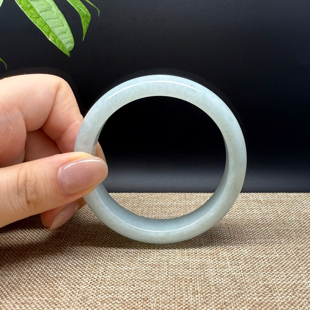 Genuine Burmese Green Jade Jadeite Bangle Bracelet ( 54.5mm )