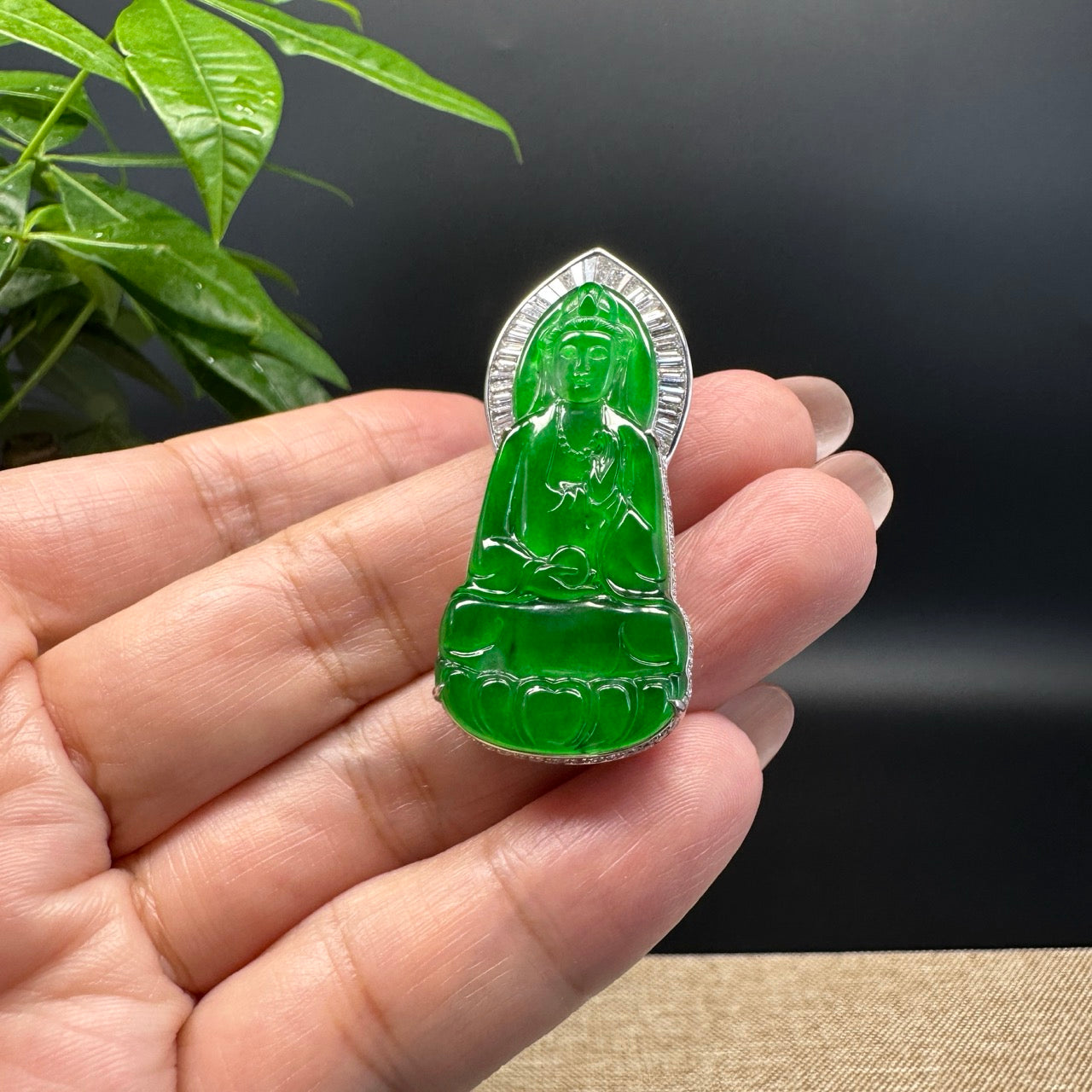 High-end 18K White Gold Guatemala Green Jadeite Jade Guanyin Pendant with Diamond