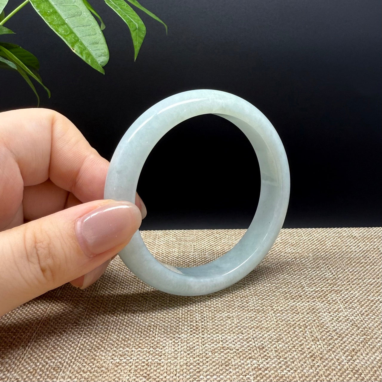 Genuine Burmese Green Jade Jadeite Bangle Bracelet ( 54.5mm )