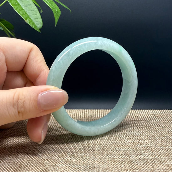 Genuine Burmese Green Jade Jadeite Bangle Bracelet ( 55.1mm )