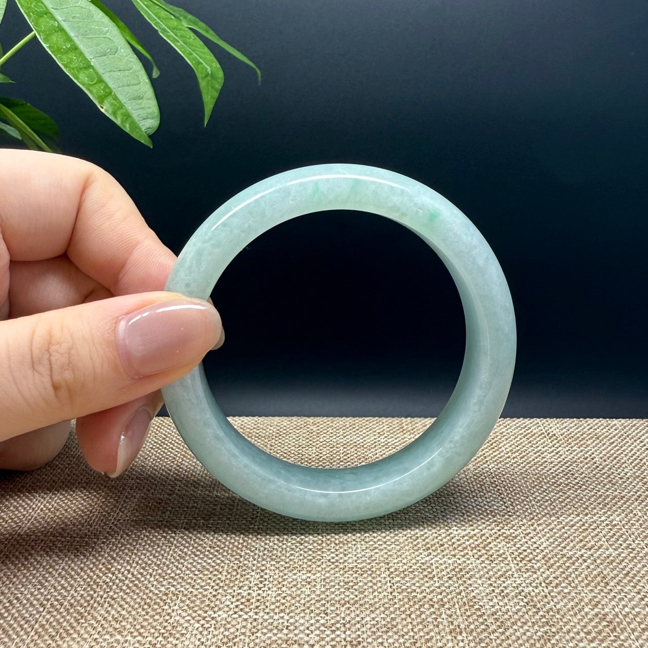 Genuine Burmese Green Jade Jadeite Bangle Bracelet ( 55.1mm )