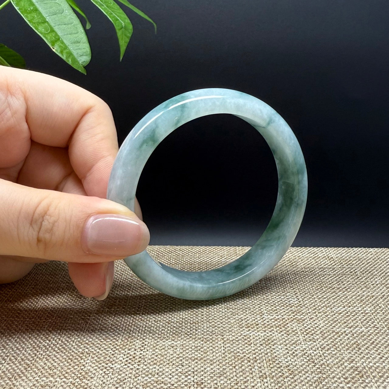 Genuine Burmese Green Jade Jadeite Bangle Bracelet ( 55.6mm )