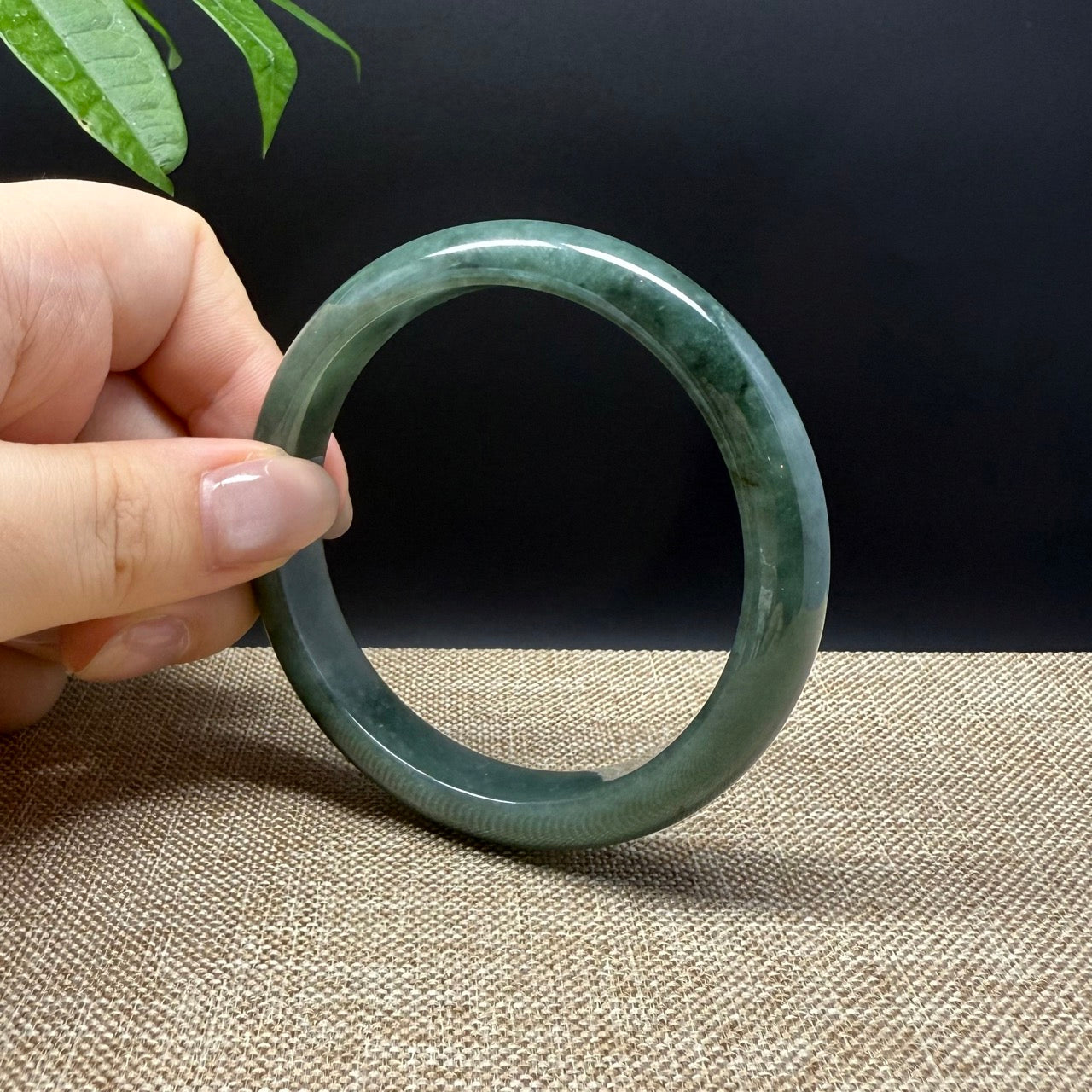 Genuine Burmese Oil Green Jade Jadeite Bangle Bracelet ( 57.6mm )