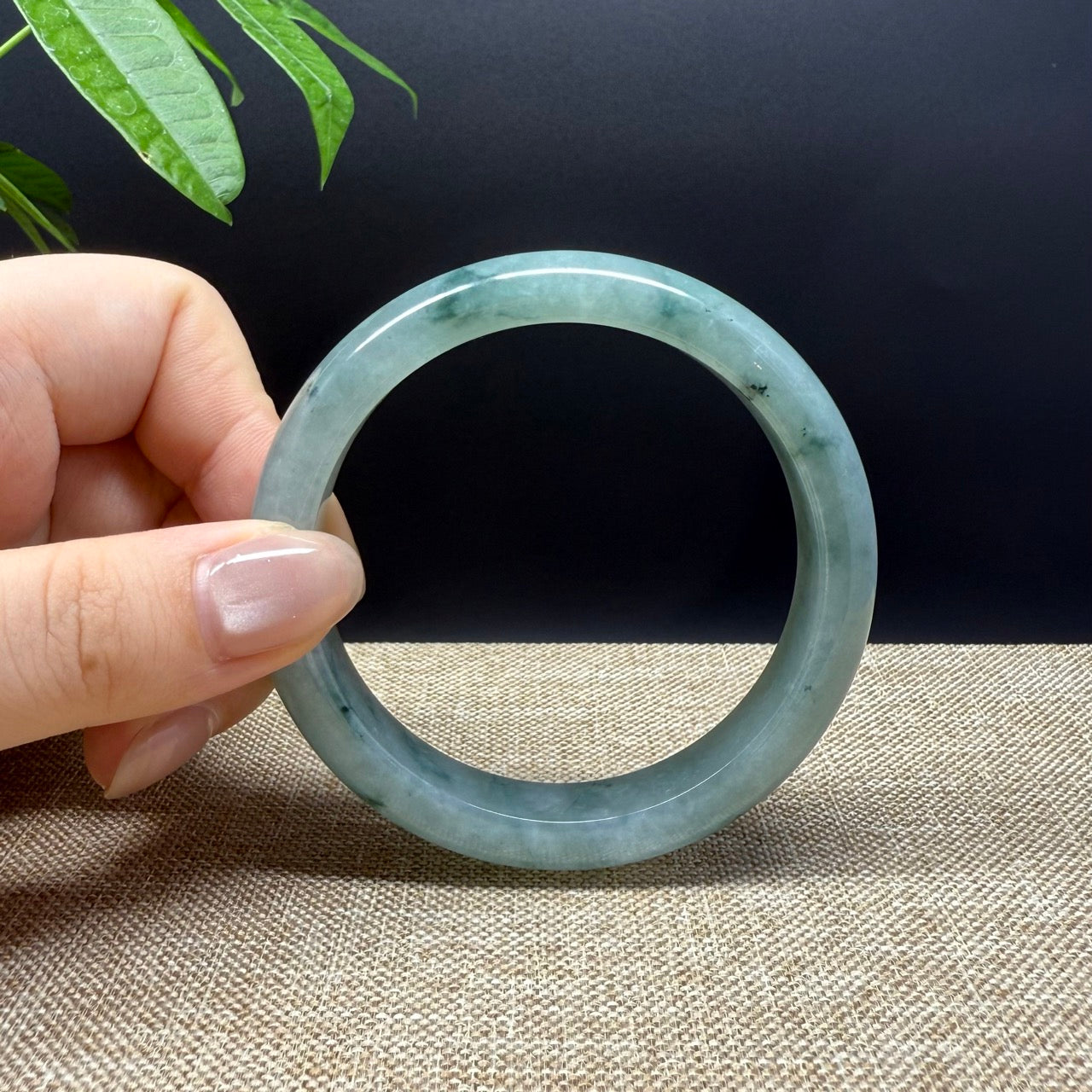 Genuine Burmese Oil Green Jade Jadeite Bangle Bracelet ( 57.5mm )