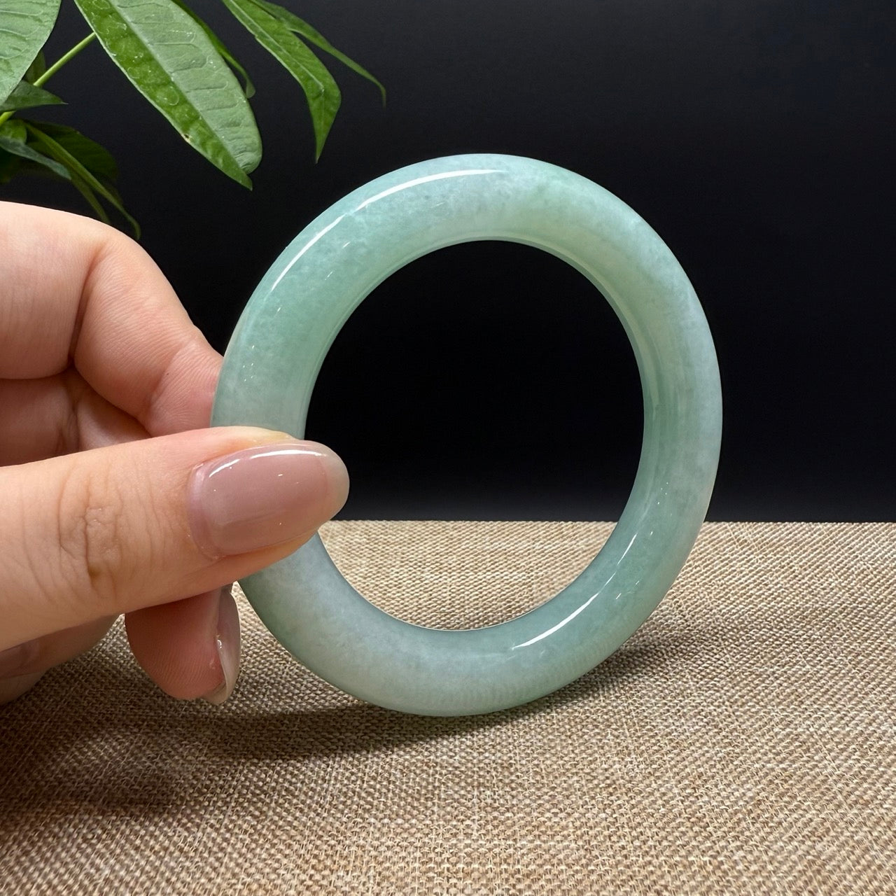 Genuine Burmese Green Jade Jadeite Bangle Bracelet ( 58mm )