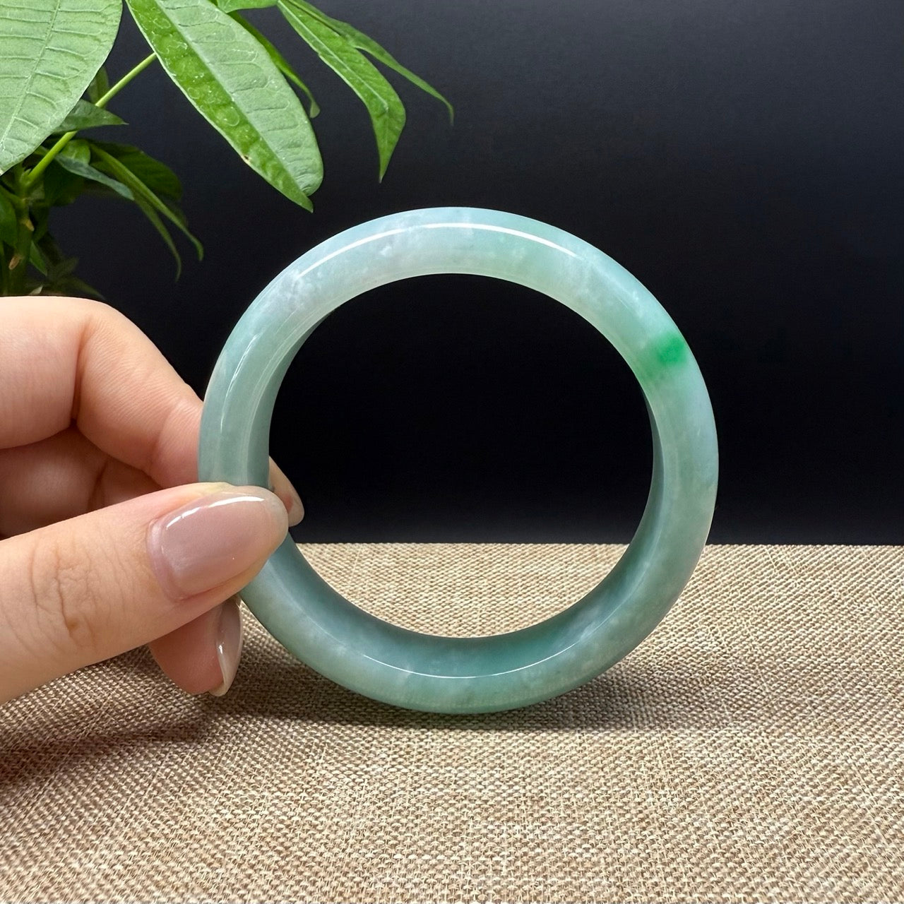 Genuine Burmese Green Jade Jadeite Bangle Bracelet ( 59.1mm )