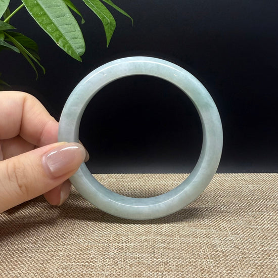 Genuine Burmese Green Jade Jadeite Bangle Bracelet ( 60.7mm )