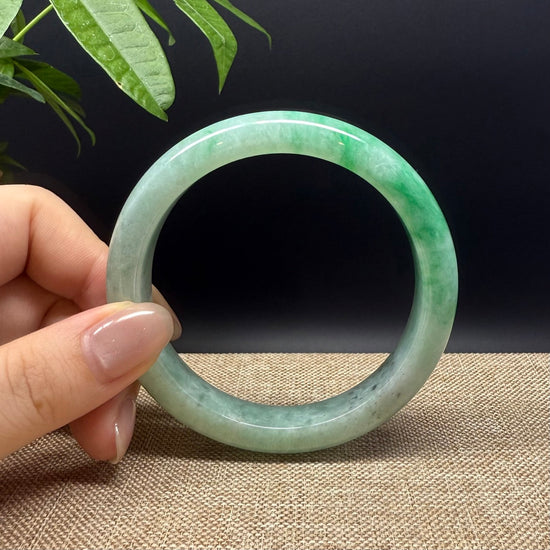 High Genuine Burmese Green Jade Jadeite Bangle Bracelet ( 60.4mm )