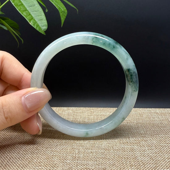 Genuine Burmese Icy Green Jade Jadeite Bangle Bracelet ( 60.5mm )