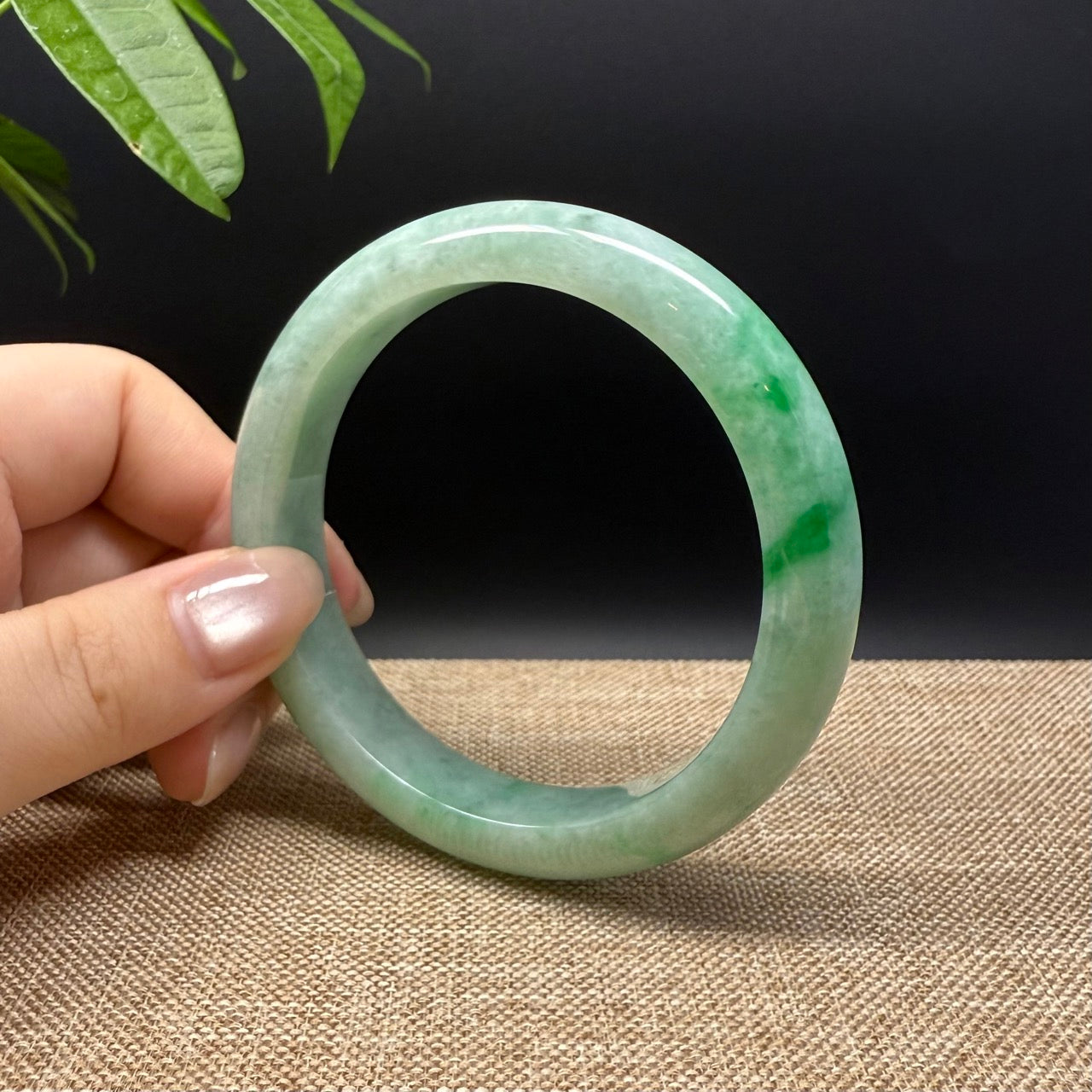 High Genuine Burmese Green Jade Jadeite Bangle Bracelet ( 60.5mm )