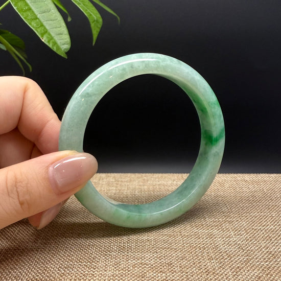 High Genuine Burmese Green Jade Jadeite Bangle Bracelet ( 60.5mm )