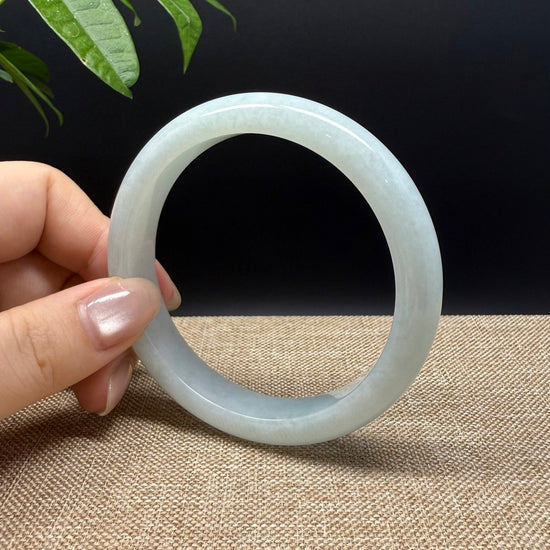 Genuine Burmese Green Jade Jadeite Bangle Bracelet ( 60.5mm )