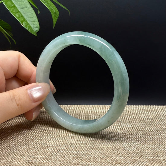 Genuine Burmese Green Jade Jadeite Bangle Bracelet ( 60.7mm )