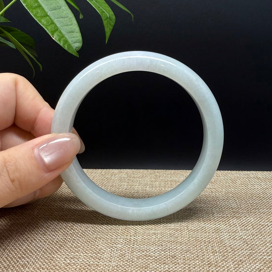 Genuine Burmese Green Jade Jadeite Bangle Bracelet ( 60.5mm )