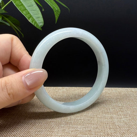 Genuine Burmese Green Jade Jadeite Bangle Bracelet ( 60.5mm )