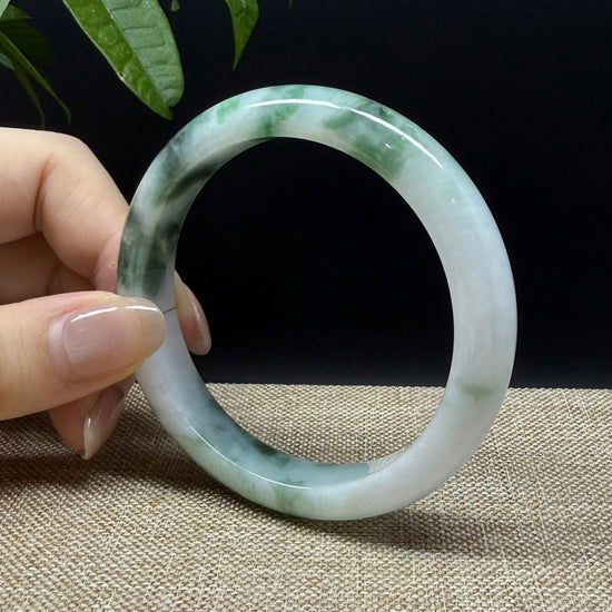 Genuine Burmese White Green Jade Jadeite Bangle Bracelet ( 56.9mm )