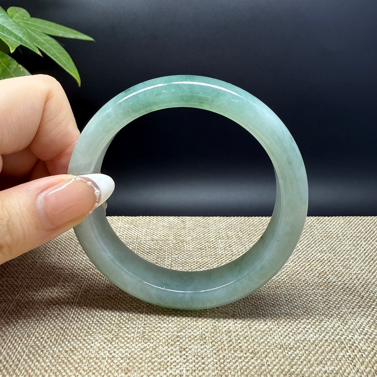 Genuine Burmese Green Jade Jadeite Bangle Bracelet ( 59.3mm )