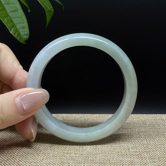 Genuine Burmese Lavender Green Jade Jadeite Bangle Bracelet ( 55.5mm )