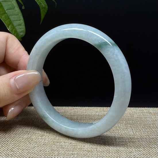 Genuine Burmese Green Jade Jadeite Bangle Bracelet ( 57.6mm )