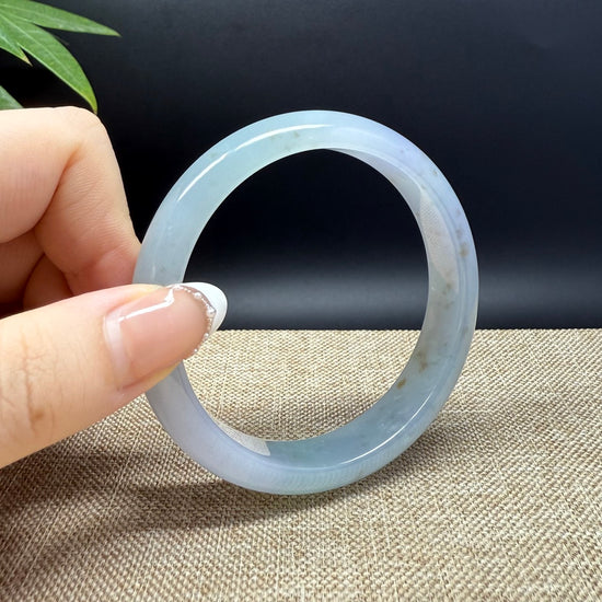 Load image into Gallery viewer, Genuine Burmese Lavender Green Jade Jadeite Bangle Bracelet ( 58.5mm )
