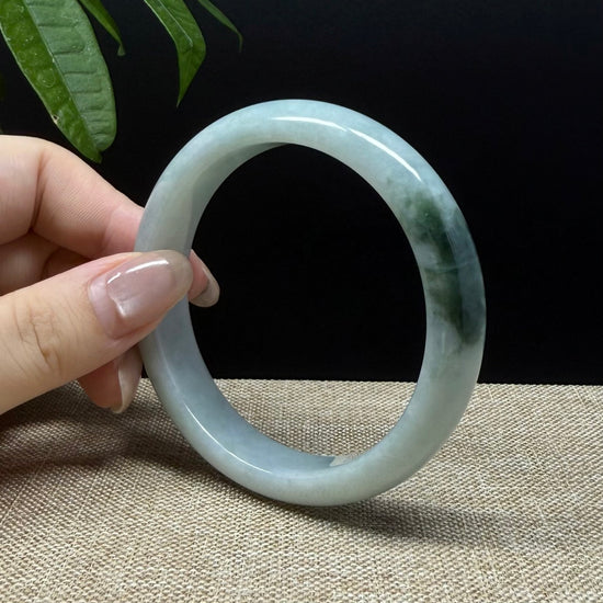 Genuine Burmese Green Jade Jadeite Bangle Bracelet ( 58.4mm )