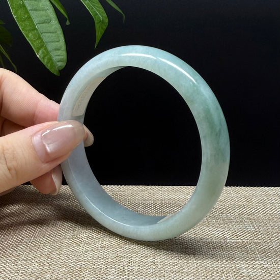 Genuine Burmese Green Jade Jadeite Bangle Bracelet ( 58.4mm )