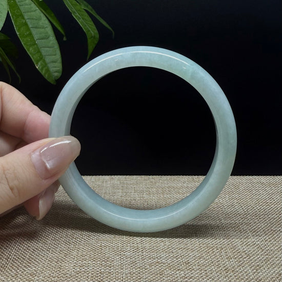 Genuine Burmese Green Jade Jadeite Bangle Bracelet ( 62.4mm )