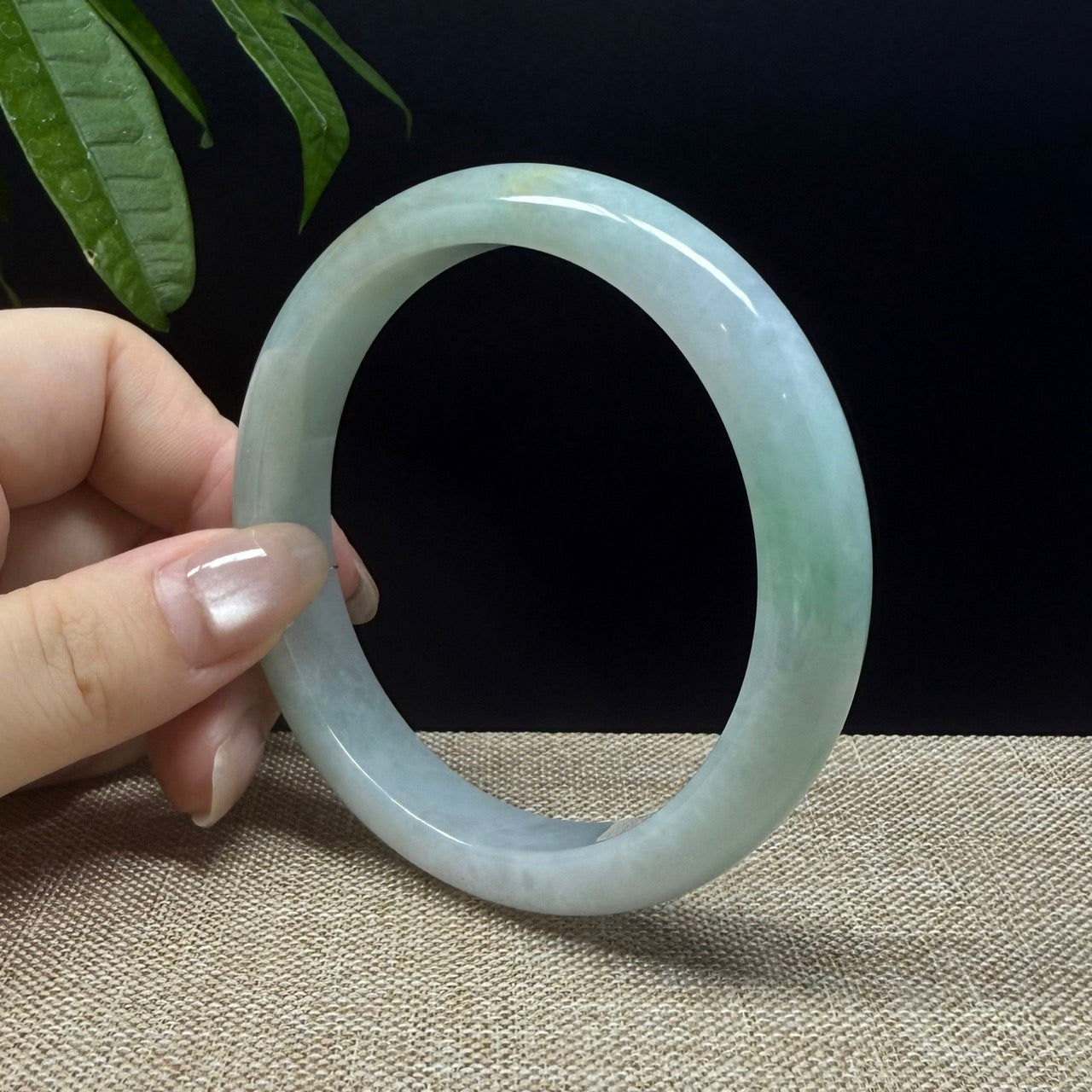 Genuine Burmese Green Jade Jadeite Bangle Bracelet ( 62.5mm )