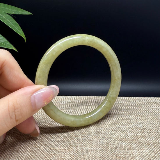 Genuine Burmese Yellow Green Jade Jadeite Bangle Bracelet ( 54.5mm )