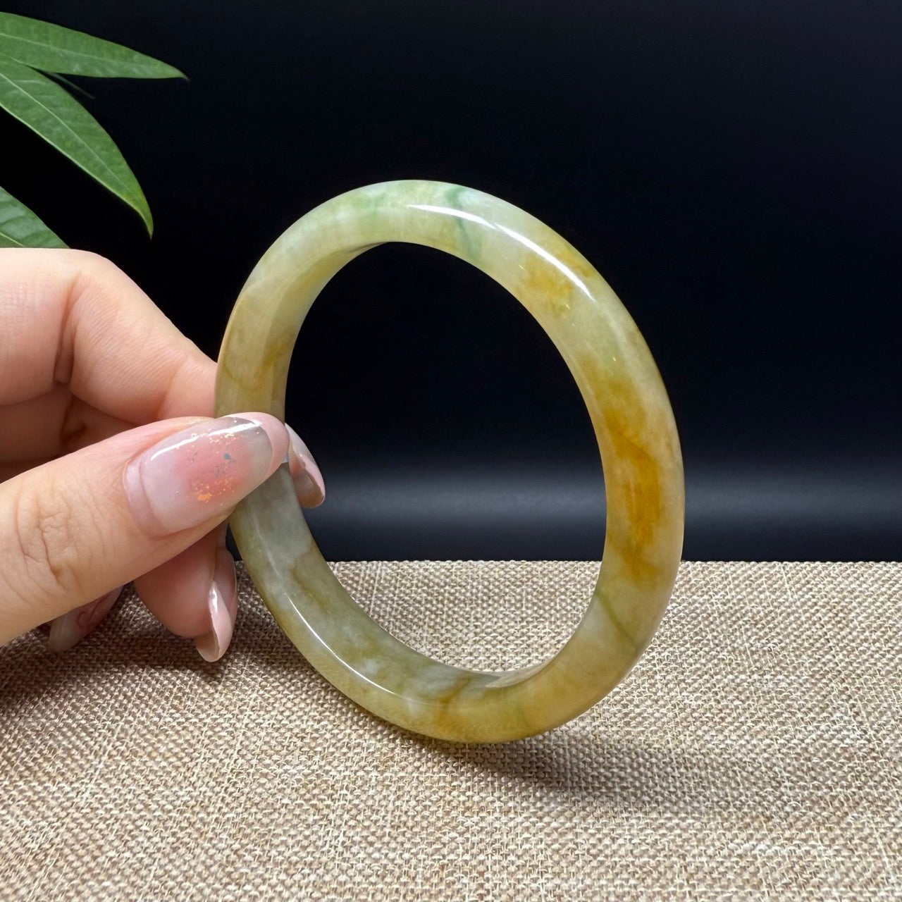 Genuine Burmese Yellow Green Jade Jadeite Bangle Bracelet ( 57.7mm )