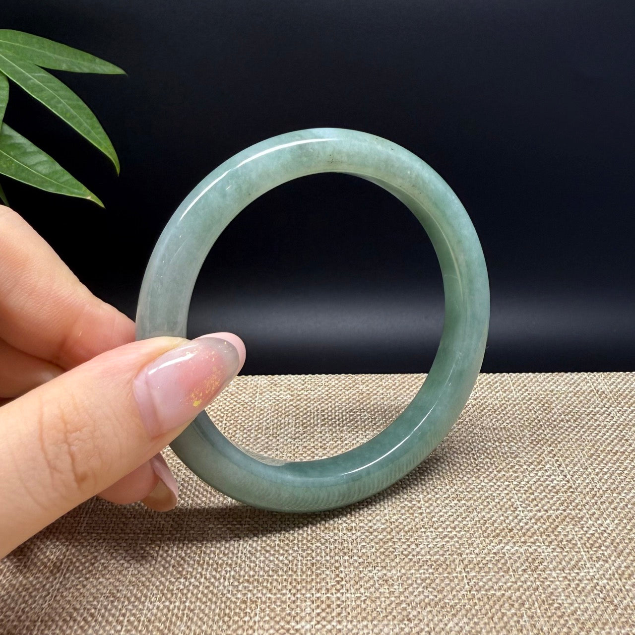 Genuine Burmese Oil Green Jade Jadeite Bangle Bracelet ( 58.9mm )