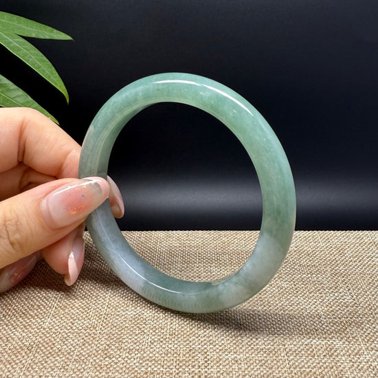 Genuine Burmese Oil Green Jade Jadeite Bangle Bracelet ( 58.9mm )