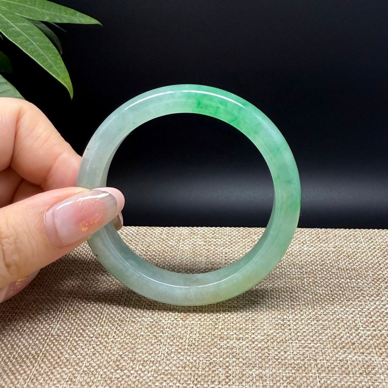 Genuine Burmese Icy Green Jade Jadeite Bangle Bracelet ( 50.9mm )