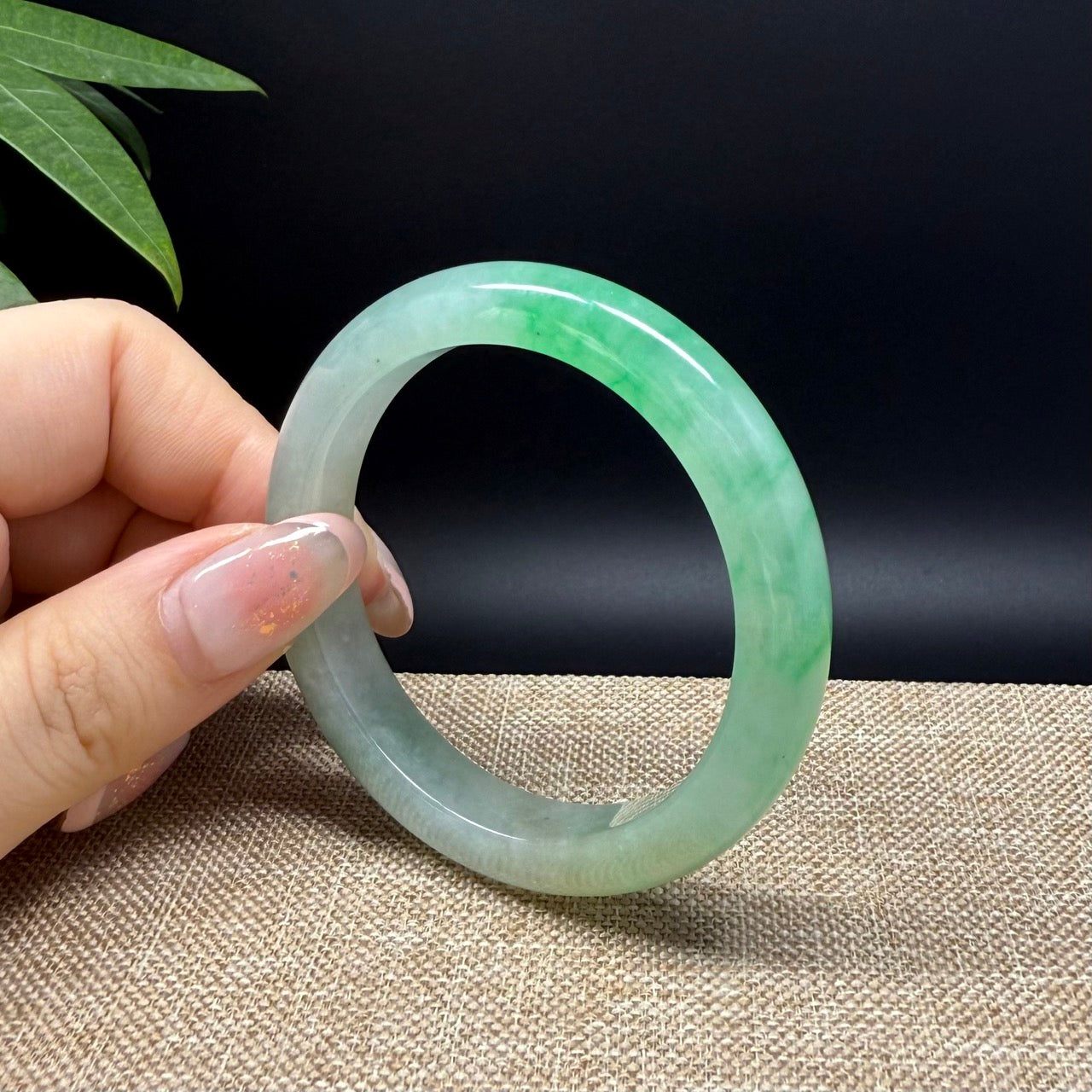 Genuine Burmese Icy Green Jade Jadeite Bangle Bracelet ( 50.9mm )