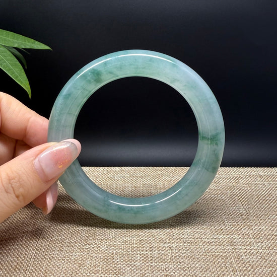 Genuine Burmese Icy Green Jade Jadeite Bangle Bracelet ( 58.9mm )