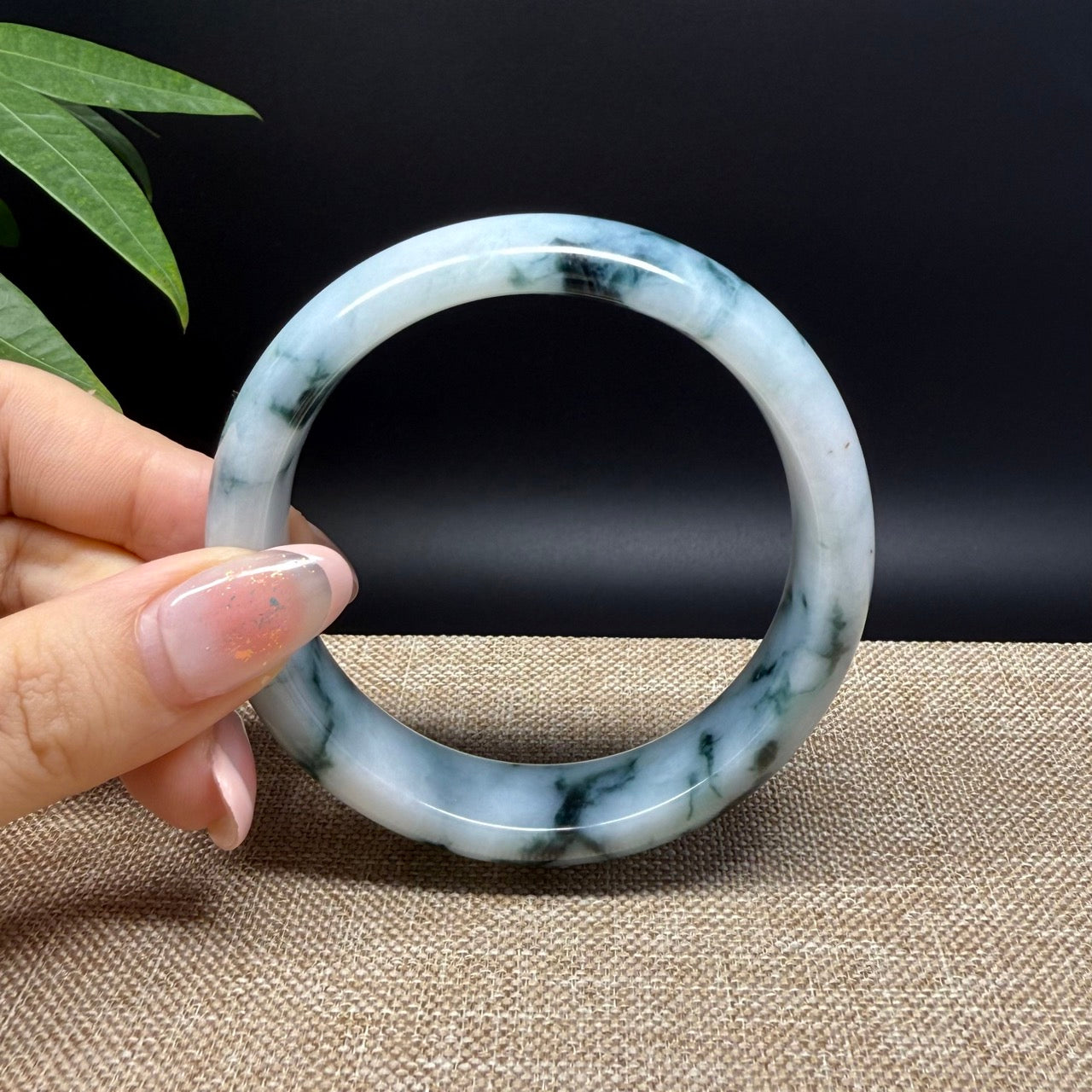 Genuine Burmese White Green Jade Jadeite Bangle Bracelet ( 58.5mm )