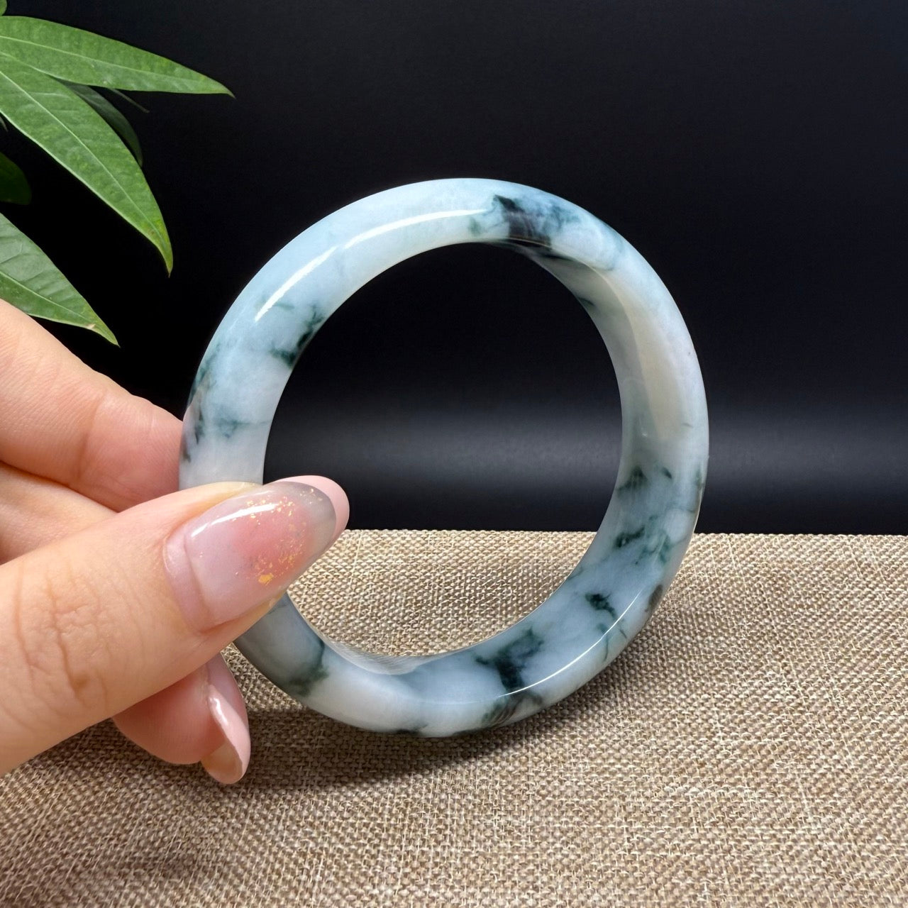 Genuine Burmese White Green Jade Jadeite Bangle Bracelet ( 58.5mm )