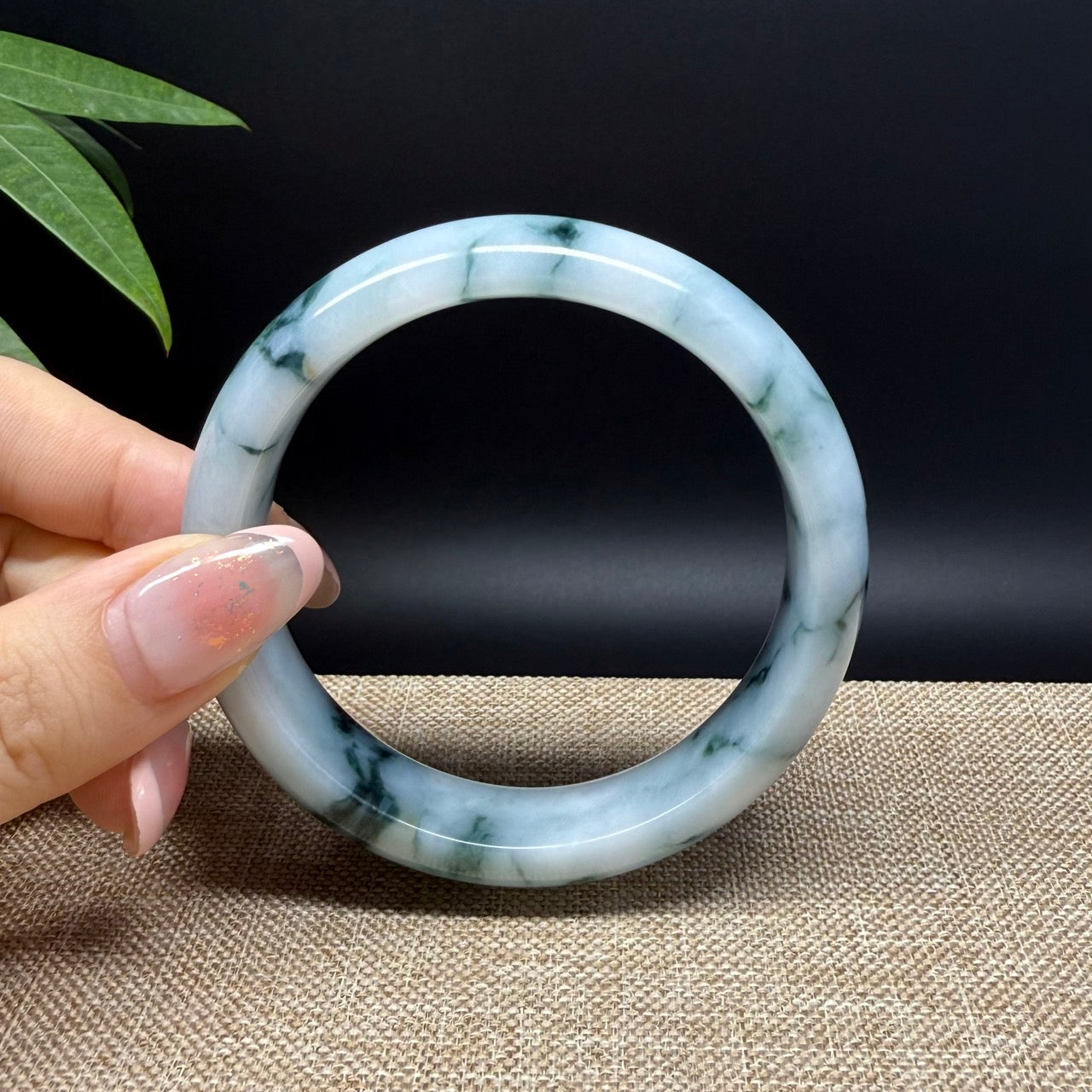 Genuine Burmese White Green Jade Jadeite Bangle Bracelet ( 58.5mm )