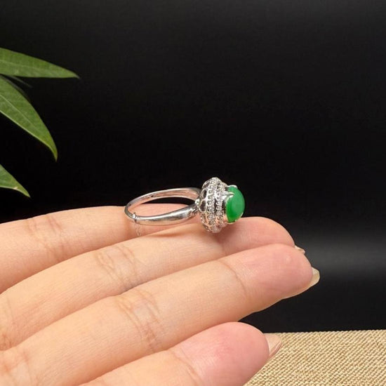 RealJade® "Signature Signet" 18K White Gold Green Jadeite Jade Ring