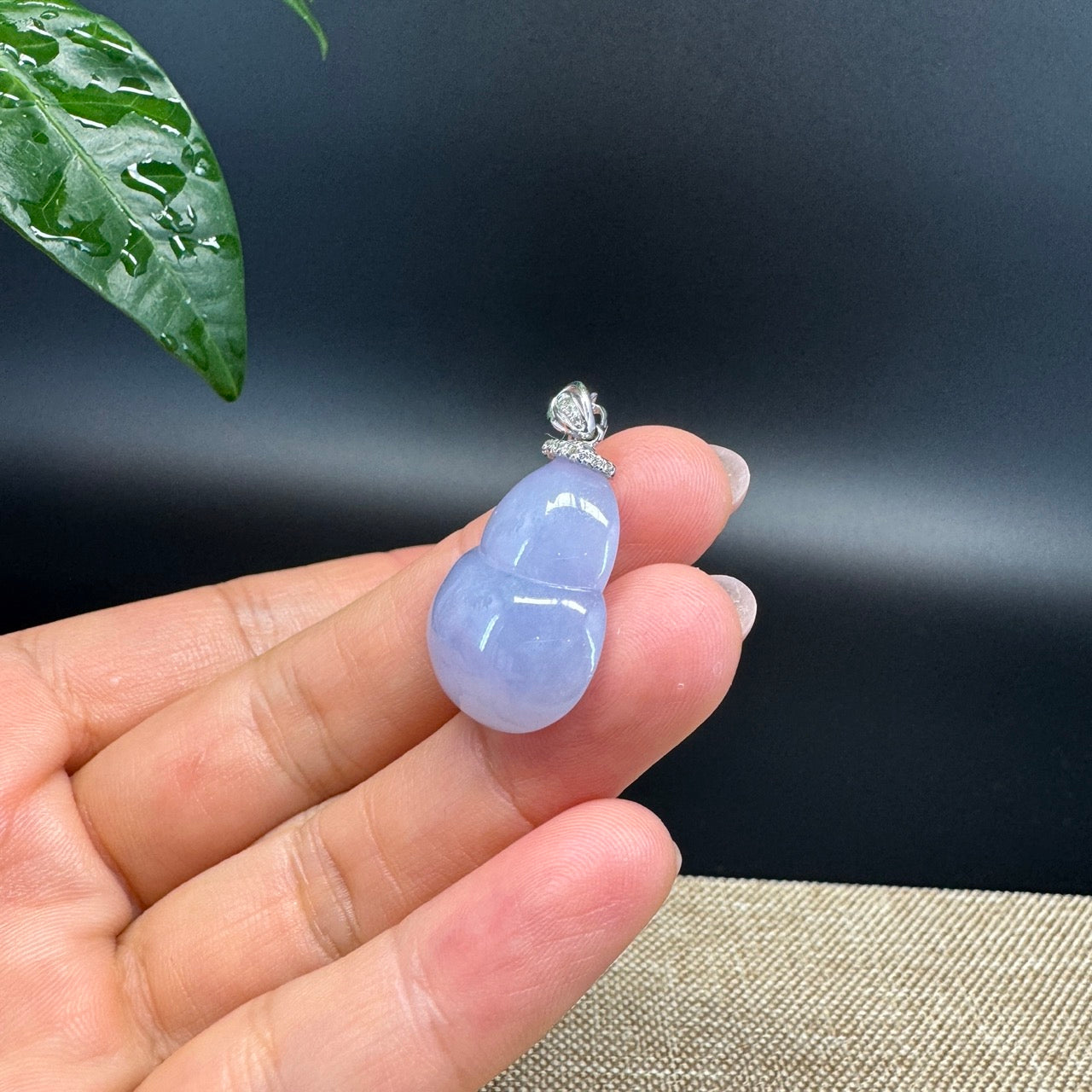 RealJade® Co. Genuine Lavender Jadeite Jade Good Luck Hulu Bottle Gourd Necklace With 18K White Gold Bail