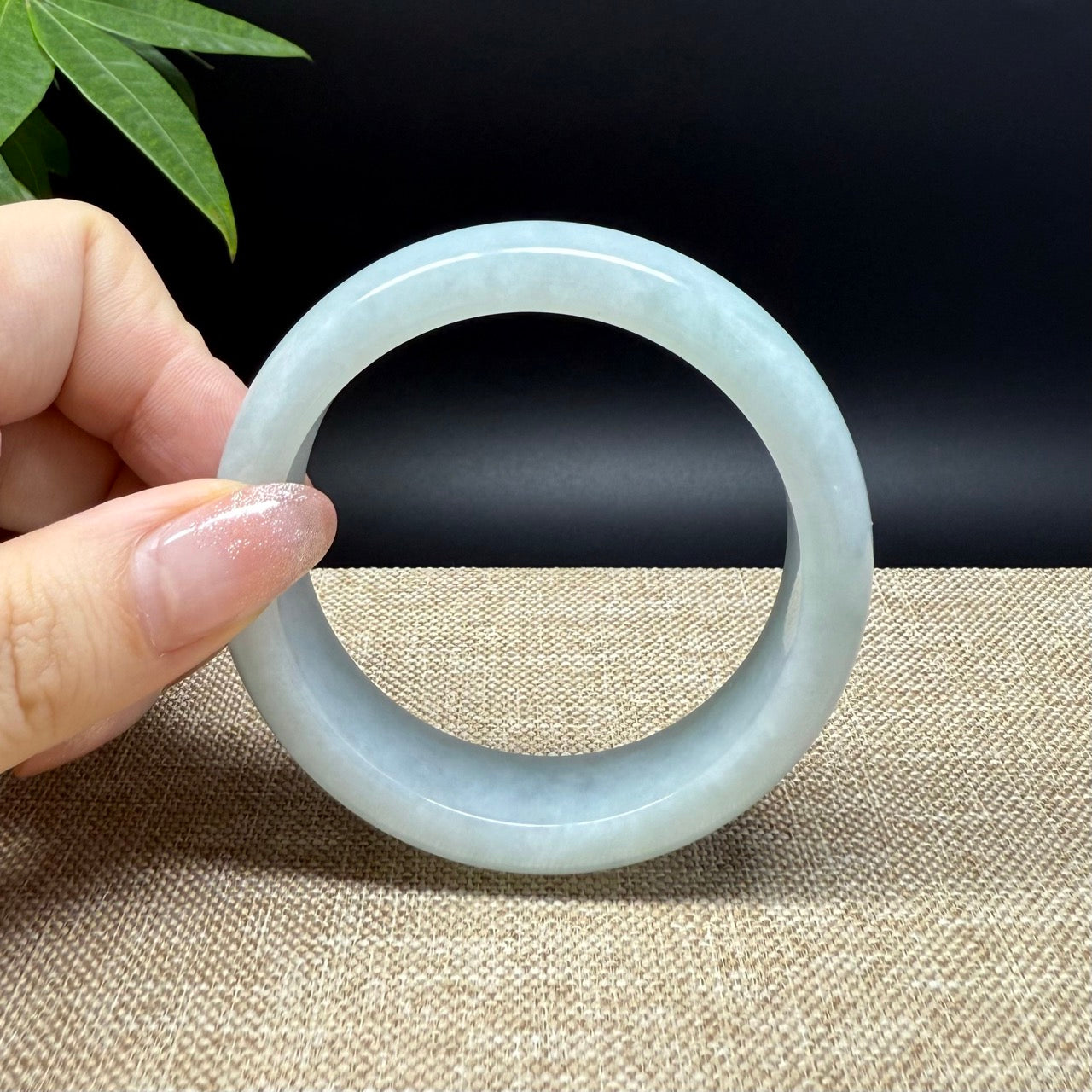 Genuine Burmese Green Jade Jadeite Bangle Bracelet ( 54.5mm )