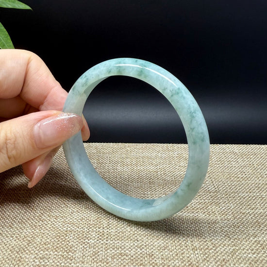 Genuine Burmese Green Jade Jadeite Bangle Bracelet ( 54.3mm )