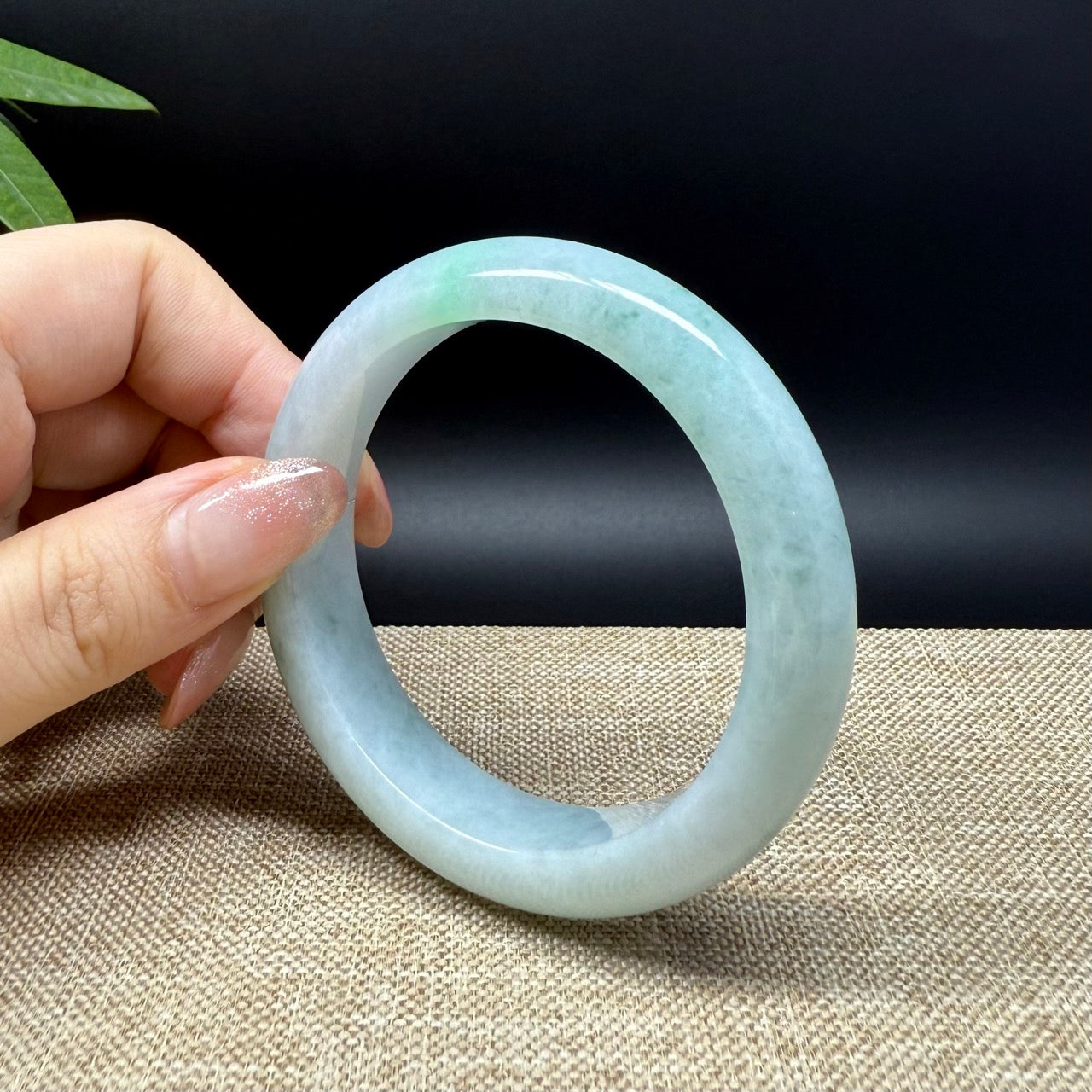 Genuine Burmese Green Jade Jadeite Bangle Bracelet ( 54.4mm )