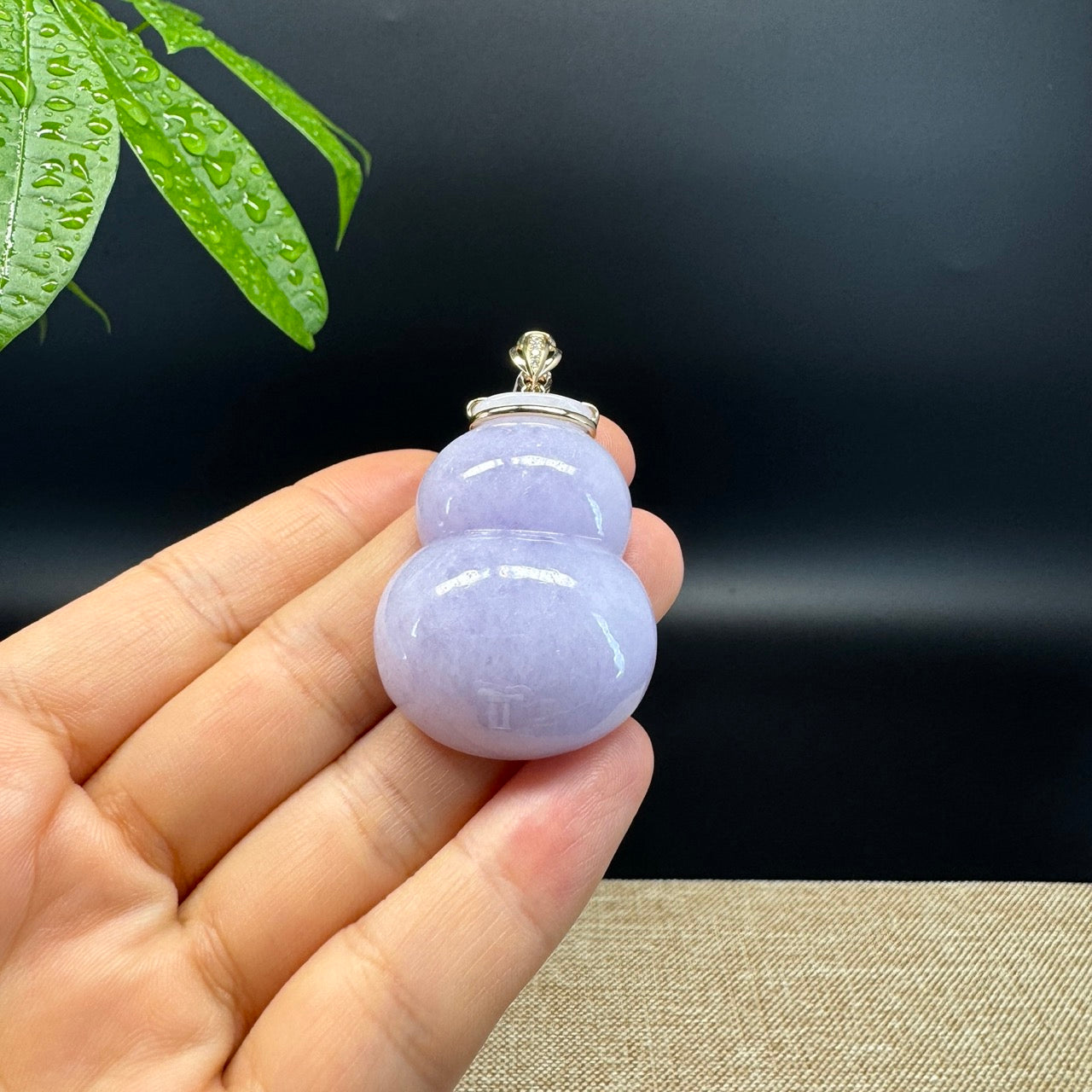 RealJade® Co. Genuine Lavender Jadeite Jade Good Luck Hulu Bottle Gourd Necklace With 18K Yellow Gold Bail