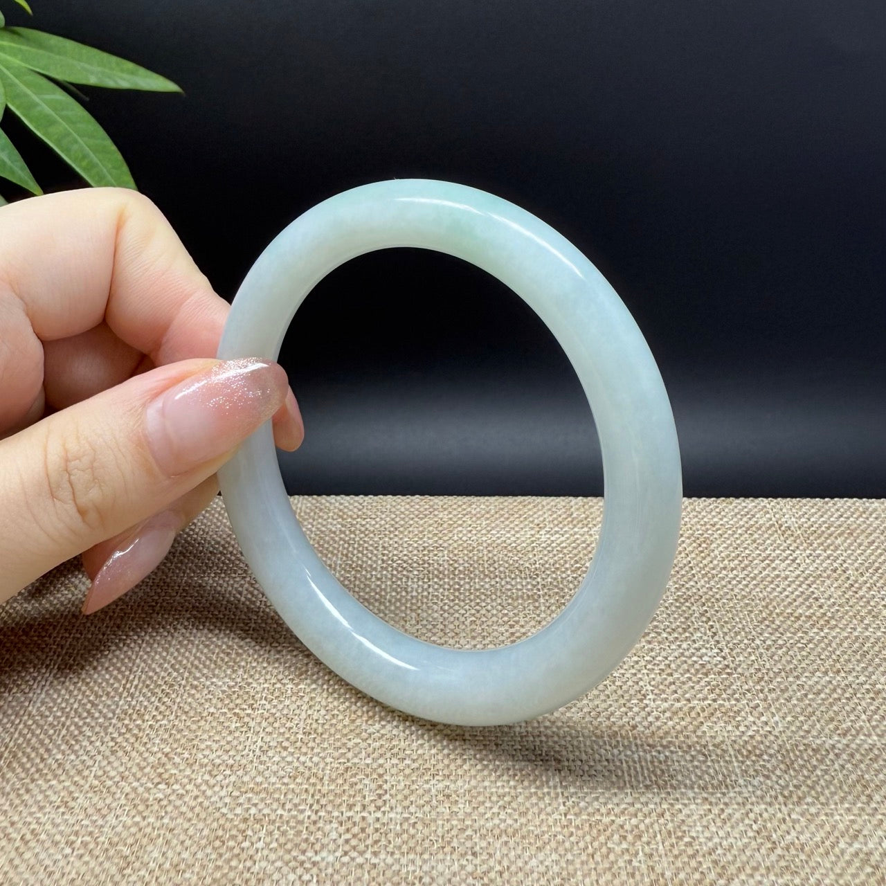 Genuine Burmese Green Jade Jadeite Bangle Bracelet ( 55.8mm )