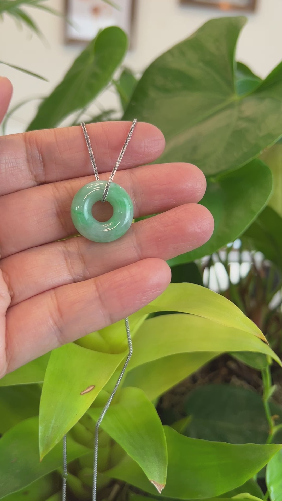 Load and play video in Gallery viewer, RealJade® Co. &amp;quot;Good Luck Button&amp;quot; Necklace Green Jadeite Jade Pendant
